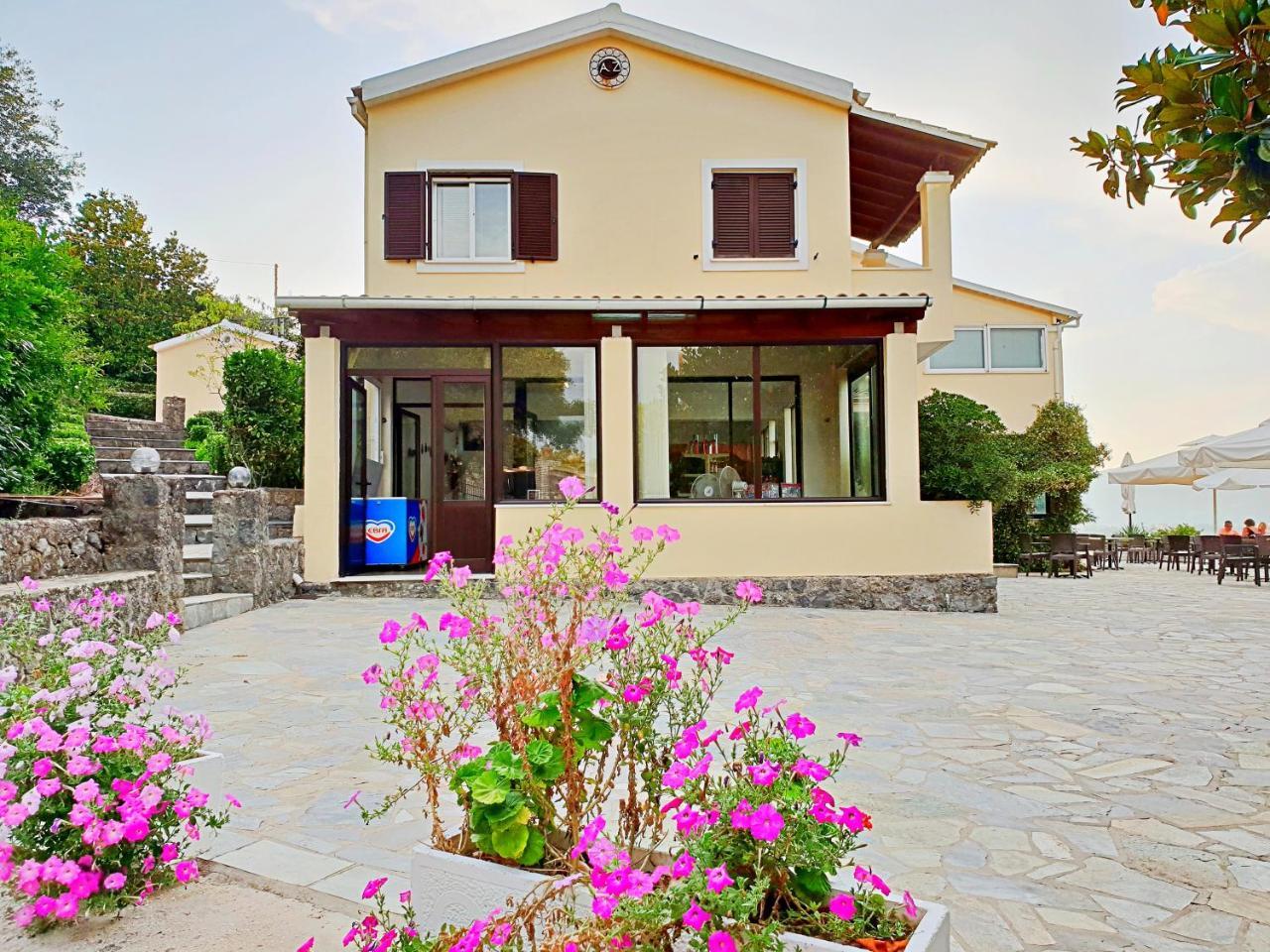 Dimitra Apartments K Kommeno  Exterior photo